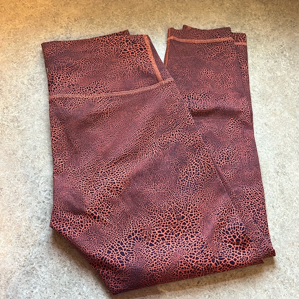 Lululemon Fast and Free 35” legging size 10